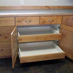 wood-drawers-kitchen